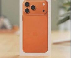 NEW iPhone 17 Pro Max 256GB Orange ( Irish stock )