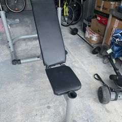 weights bench and weights