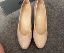 Gabor heels