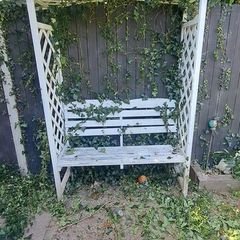 free garden bench