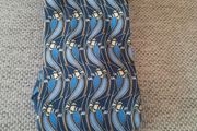Istante by Versace Italian silk tie in excellent condition with no issues made in Italy FREE STANDARD POSTAGE INCLUDED