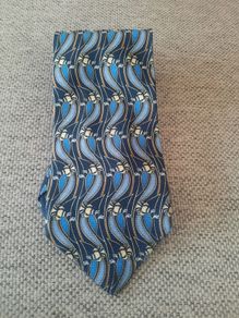 Istante by Versace Italian silk tie in excellent condition with no issues made in Italy FREE STANDARD POSTAGE INCLUDED