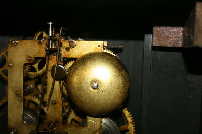 Vintage Clock (in working order )
