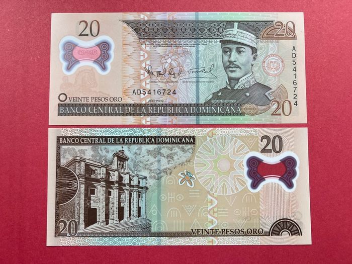 Dominican Republic  20 Pesos Oro  2009. PICK 182a ( UNCIRCULATED) Polymer / Plastic .