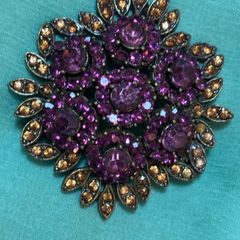 Brooch - Crystal - Vintage