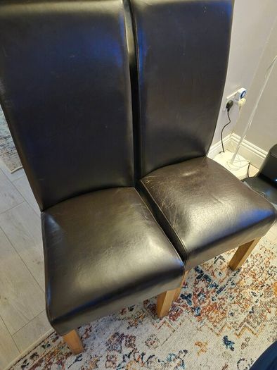 2 leather Chairs