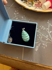 Green pendant Amazonite / malachite ?