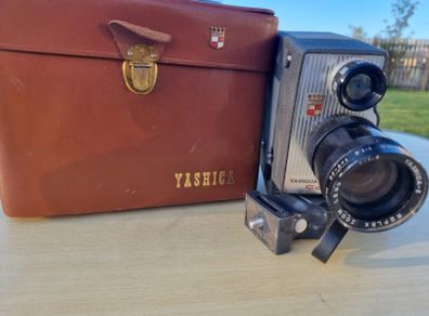 Vintage Yashica U-matic CaS Movie Camera