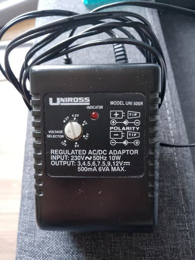 Uniross Regulated Adaptor