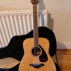 Yamaha FG720s 12 string