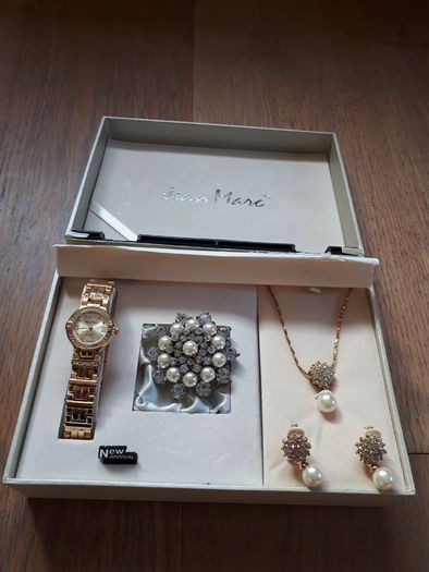 Jean Marc Jewellery Set - Brand new
