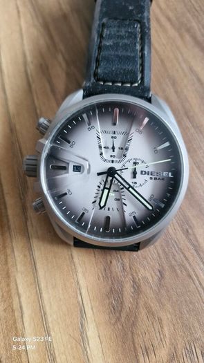 Diesel Analog Quartz Men Watch Grey Black Popular