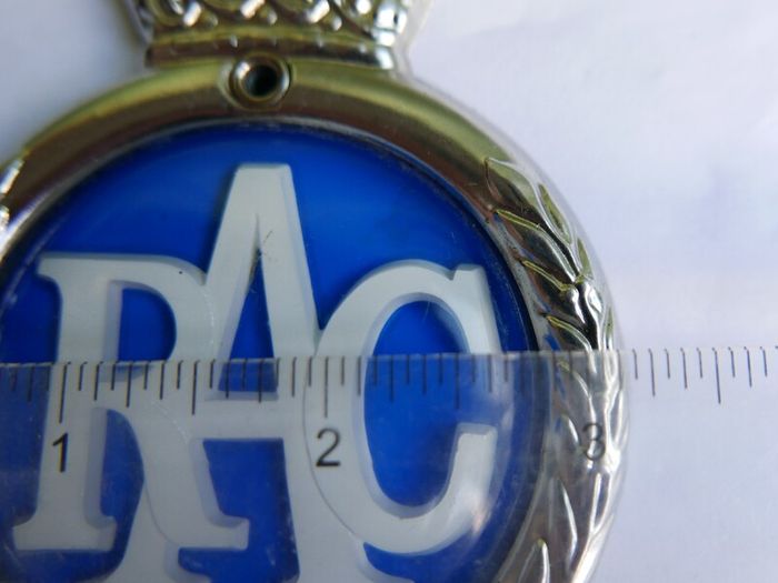 1960's Vintage ROYAL AUTOMOBILE CLUB R.A.C. Radiator Grill Fitting Car Badge