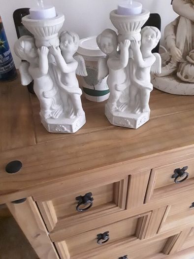 two candlesticks