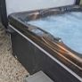 luxury hot tub Image 3