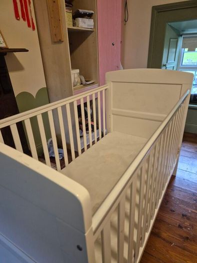Obaby Grace Cot