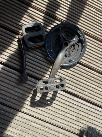 Crankset triple