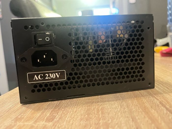 Builder 600w PSU
