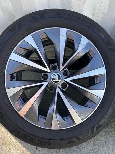 Genuine Skoda Sportline 18" Alloy Wheels