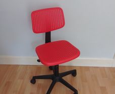 Desk chair