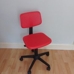 Desk chair