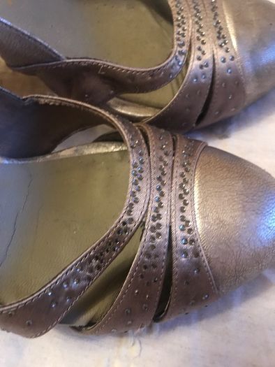 Ladies Shoes