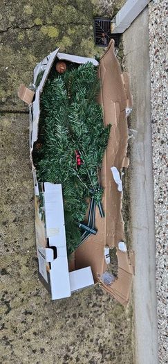 Christmas tree 183 cm