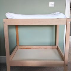 IKEA change table