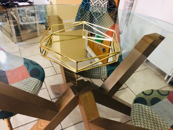 Glass Table & 4 Chairs
