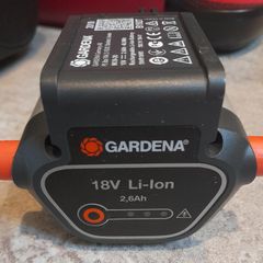 rechargable gardena battery