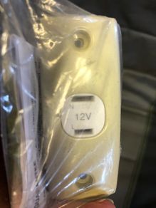 Clipsal 12 v socket