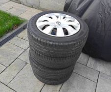 Toyota yaris wheels and tyres set of 4