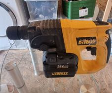 DeWalt 24V Cordless Hammer Drill + 2 Batteries