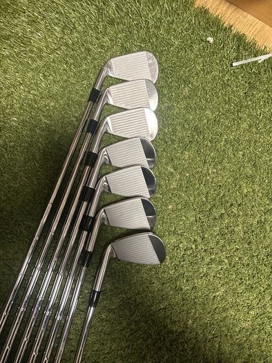Like new Mizuno Pro 243 irons