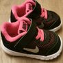 Nike shoes Image 3