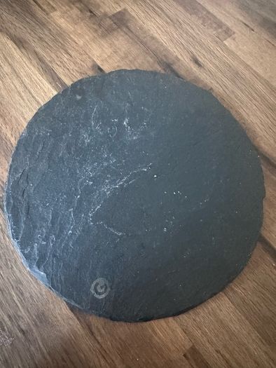 Black Slate Round Serving Board / Placemat