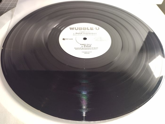 WUBBLE-U - Petal - Indolent Records - DJ Promo COPY! QUALITY Mid 90s House / Breaks Tunage!
