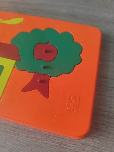 Retro Vintage Puzzle By JEAN