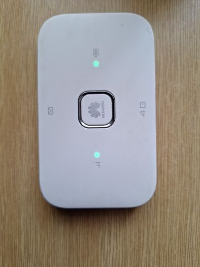 Huawei E5573 Portable 4G LTE Pocket WiFi Router (Unlocked)