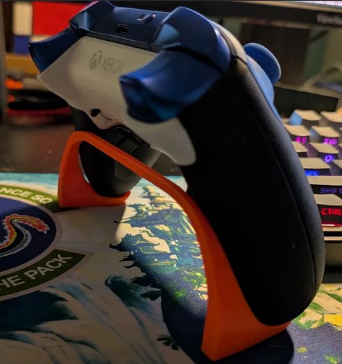 Xbox controller stand
