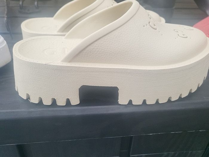 Clogs