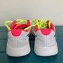 girls nike trainers size 1 Image 6