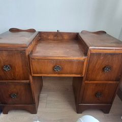 Vintage dressing table/vanity