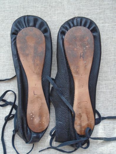Inishfree Irish dancing shoes, Dancing pumps, Size 7. Soft shoes