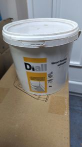 B&Q wood floor adhesive