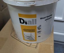 B&Q wood floor adhesive