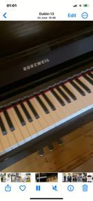digital piano