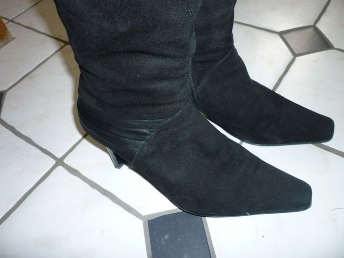 VAN DAL Black Boots Suede Leather Knee High Boots. Uk 6 Eu 39. Immaculate
