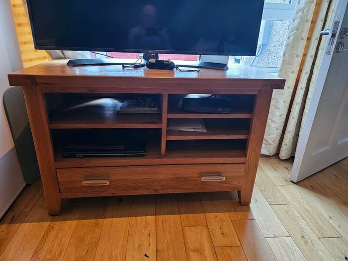 TV Cabinet