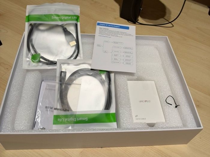 UPerfect Portable OLED Gaming Monitor  14-Inch 3K Display 120Hz